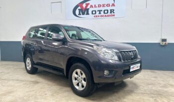 TOYOTA LAND CRUISER 3000CC 190CV VX AUT 7PLAZAS NAVARRA 4X4 VALDEGAMOTOR 02