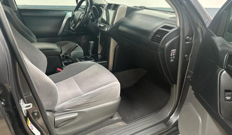 
								TOYOTA LAND CRUISER 3.0 D-4D VX 190CV AUT. 7 PLAZAS full									