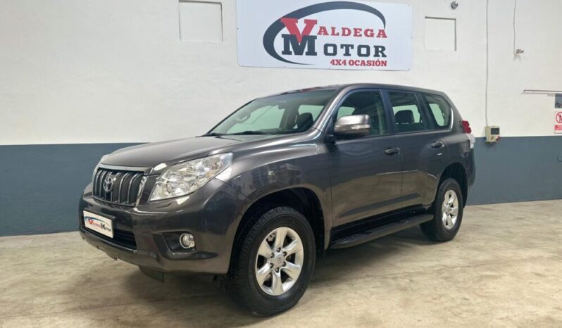 
								TOYOTA LAND CRUISER 3.0 D-4D VX 190CV AUT. 7 PLAZAS full									