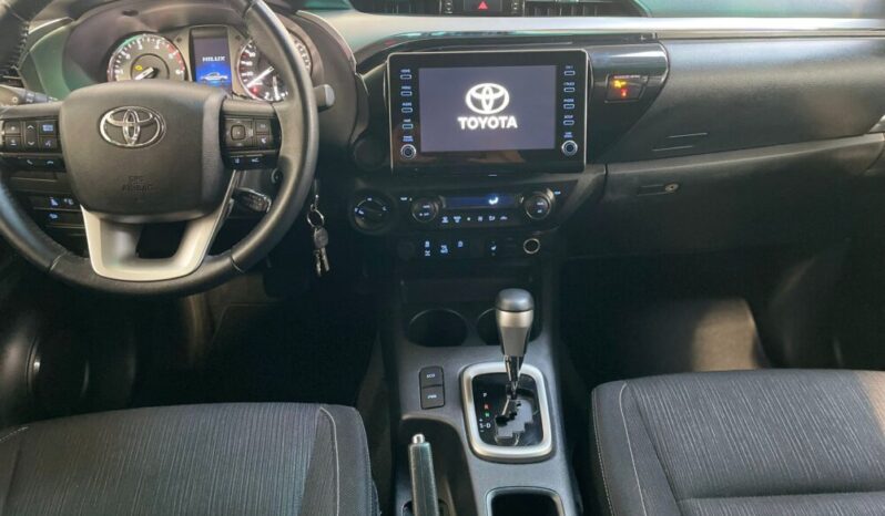 
								TOYOTA HILUX 2.8 D4D CABINA DOBLE 204CV VXL AT full									