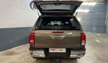 
									TOYOTA HILUX 2.8 D4D CABINA DOBLE 204CV VXL AT full								