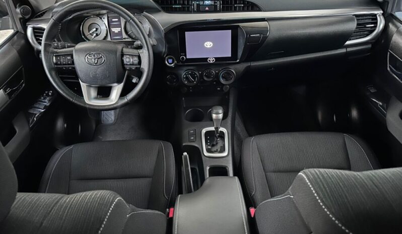 
								TOYOTA HILUX 2.4 D4D 150CV VX AUT. 2025 full									