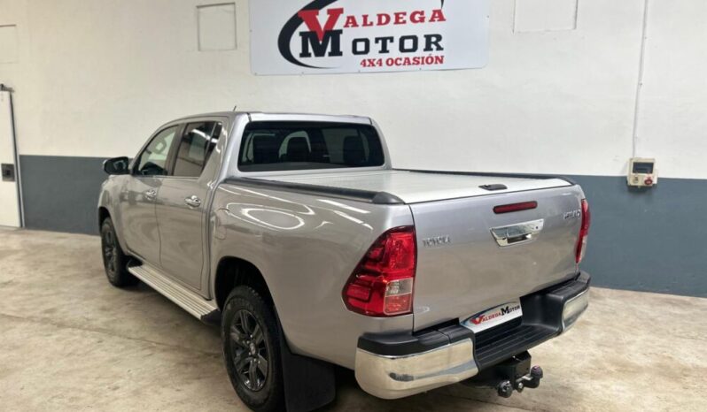 
								TOYOTA HILUX 2.8 D4D CABINA DOBLE 204CV VX  6V full									
