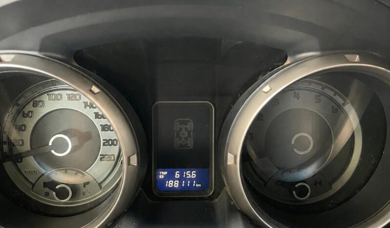 
								MITSUBISHI MONTERO V80 INTENSE 3200CC 160CV full									