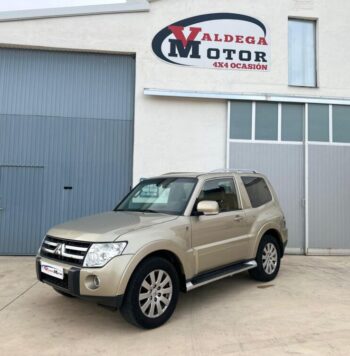 MITSUBISHI MONTERO 3200CC 170CV KAITEKI AUTOMATICO TODOTERRENO 4X4 SEGUNDAMANO OCASION NAVARRA VALDEGAMOTOR 01