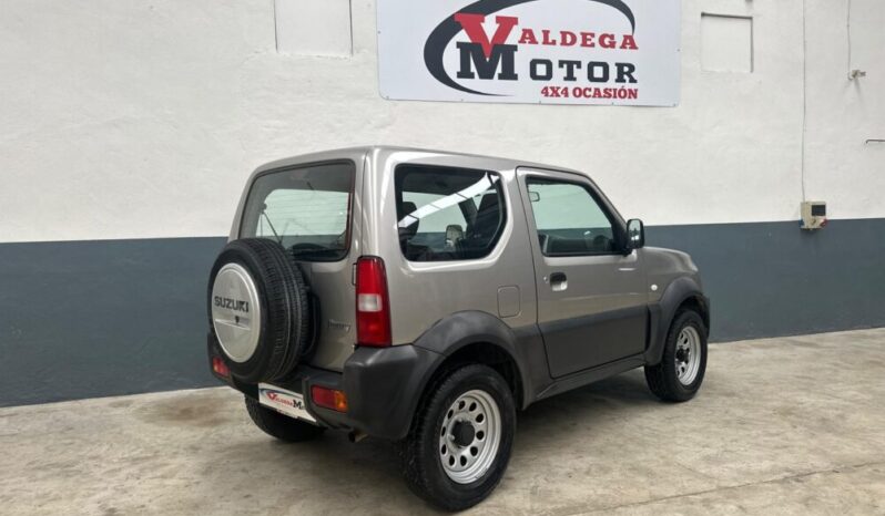 
								SUZUKI JIMNY 1.3 RANGER 85CV full									