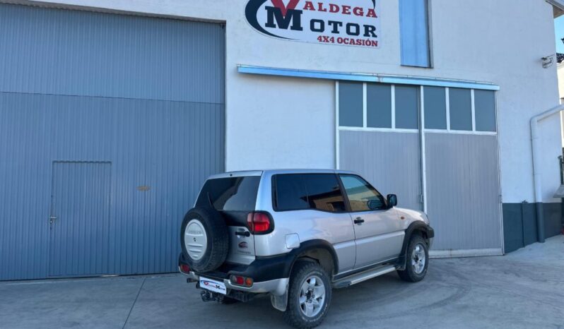 
								NISSAN TERRANO 2700CC 125CVS full									